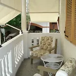 Ida Casa de hóspedes *